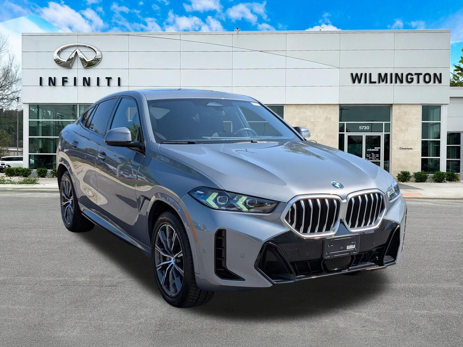 2025 BMW X6 xDrive40i in Dravit Gray Metallic — front three-quarter view