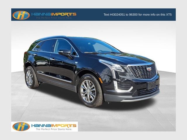 2022 Cadillac XT5 Premium Luxury in Stellar Black Metallic — front three-quarter view