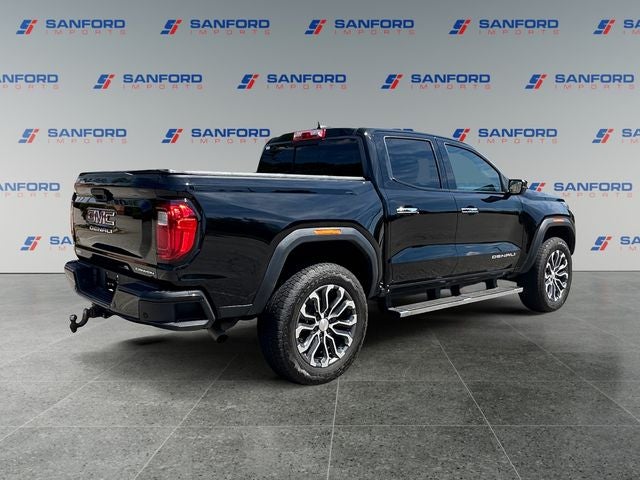 2023 GMC Canyon — detail view