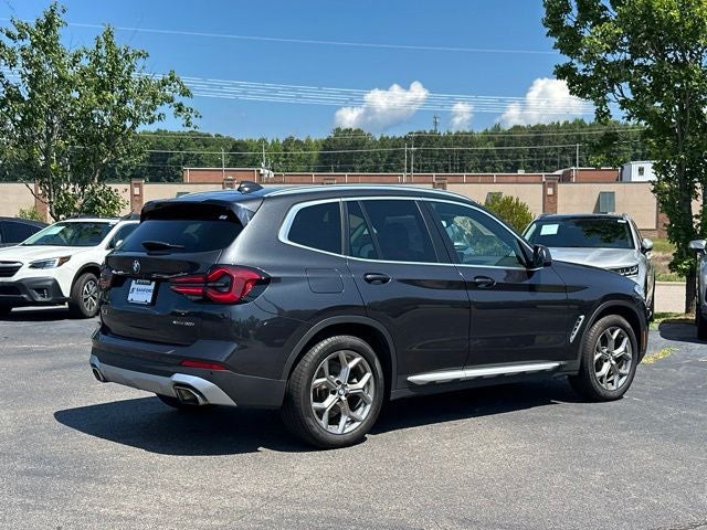 2022 BMW X3 — detail view