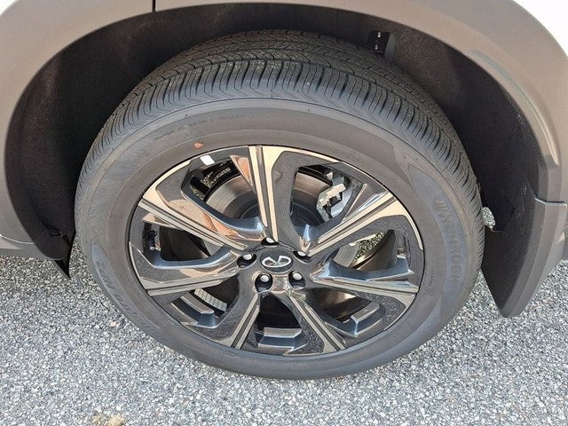 2027 INFINITI QX60 — detail view